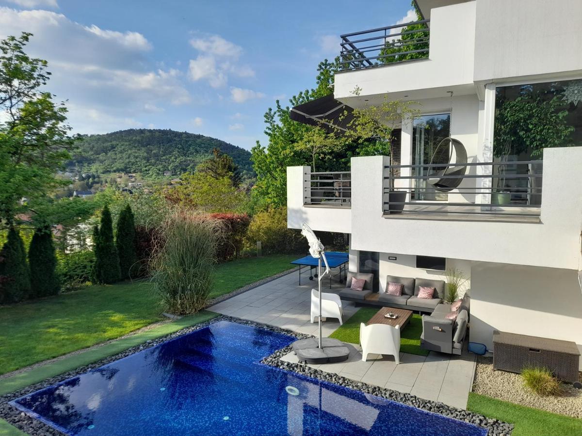 Private Family Villa บูดาโอร์ช ภายนอก รูปภาพ