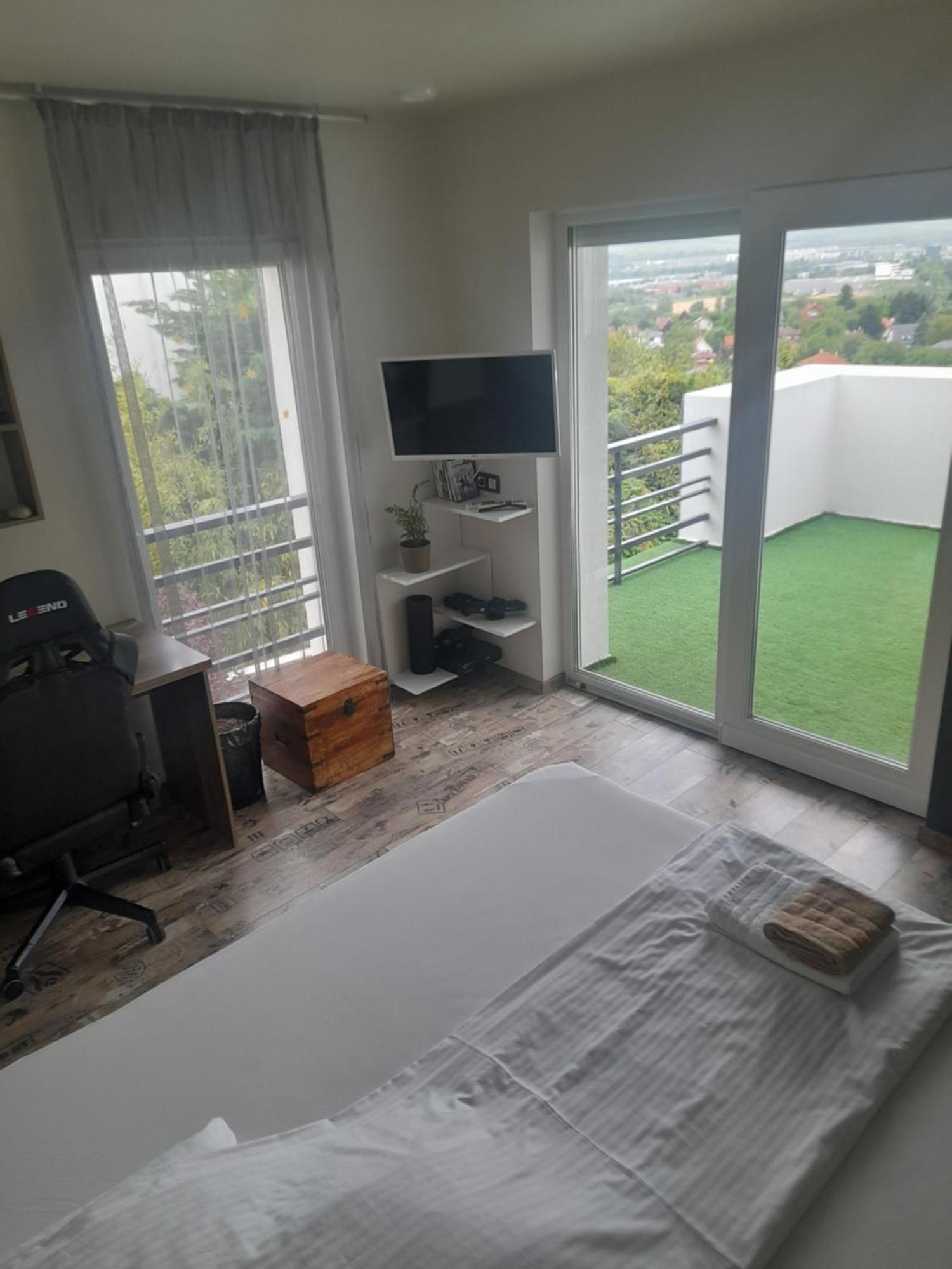 Private Family Villa บูดาโอร์ช ภายนอก รูปภาพ