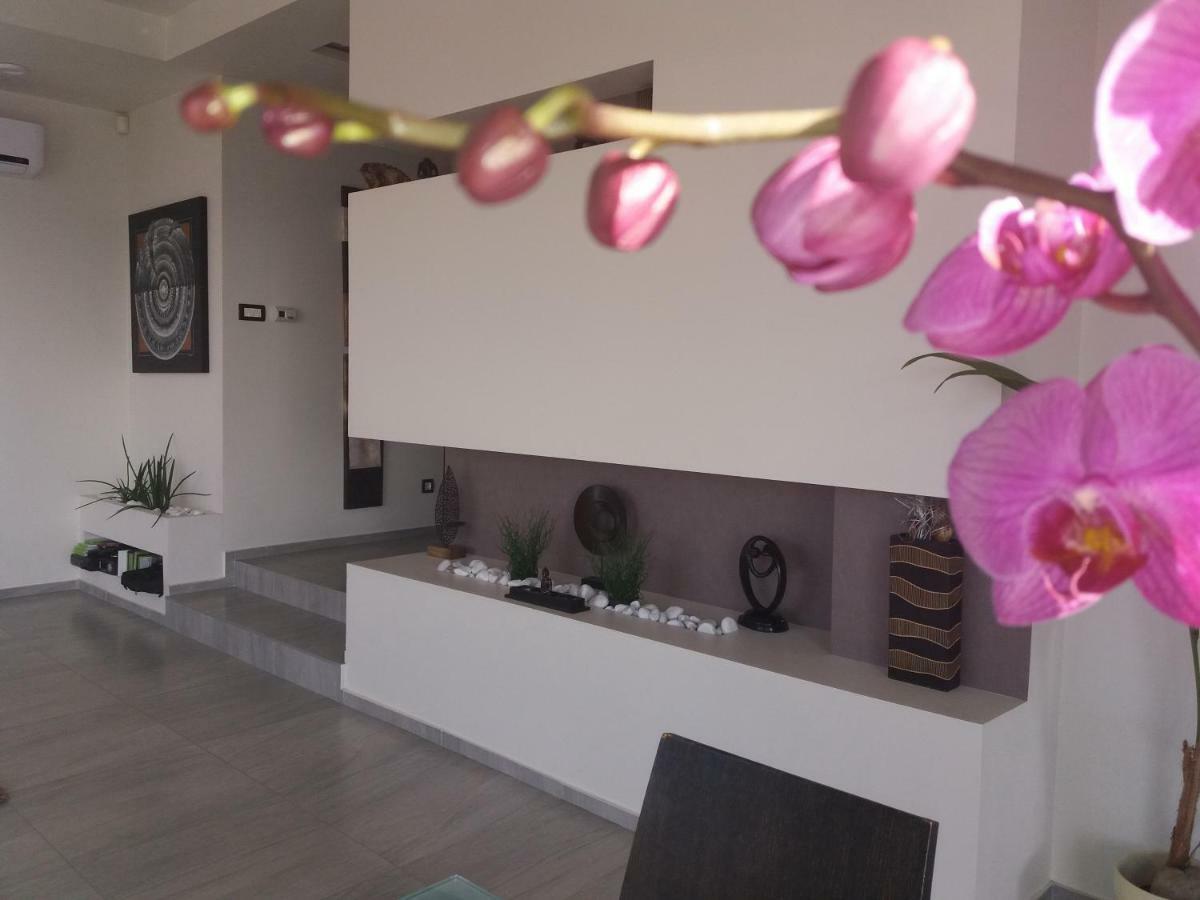 Private Family Villa บูดาโอร์ช ภายนอก รูปภาพ